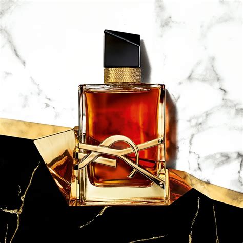 yves saint laurent opinie|yves Saint Laurent y women.